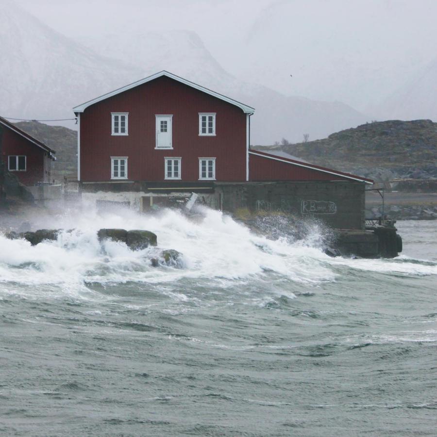 Laukvik Suites Apartment